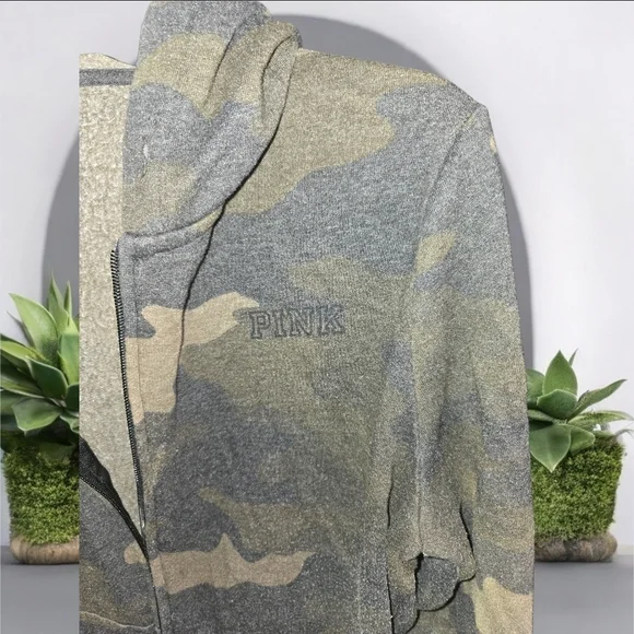 Camouflage Zip-Up Hoodie Pink Victoria Secret sz S SWEATSHIRT Sport - Picture 4 of 7